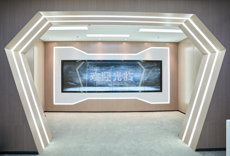 聚焦場(chǎng)景所需|華邦瀛觸摸拼接屏，開啟互動(dòng)新體驗(yàn)